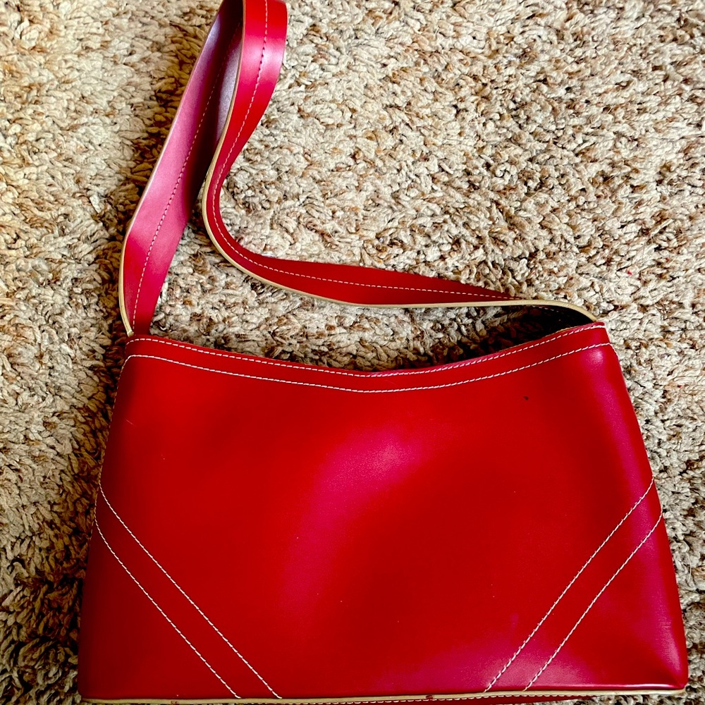 Nine company handbag